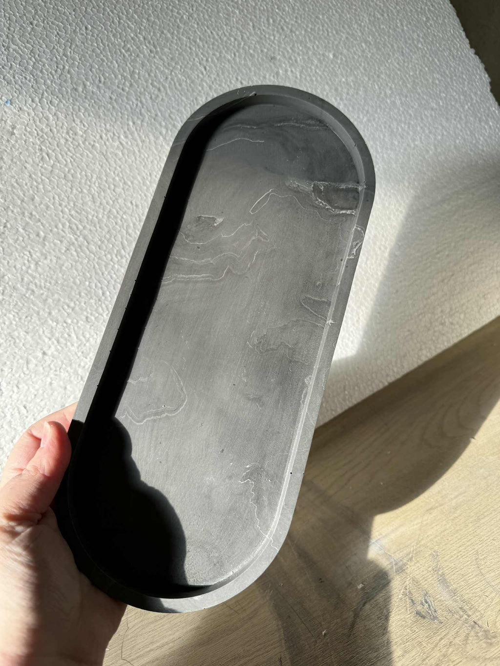 Ensemble pots jesmonite et fleurs artificielles