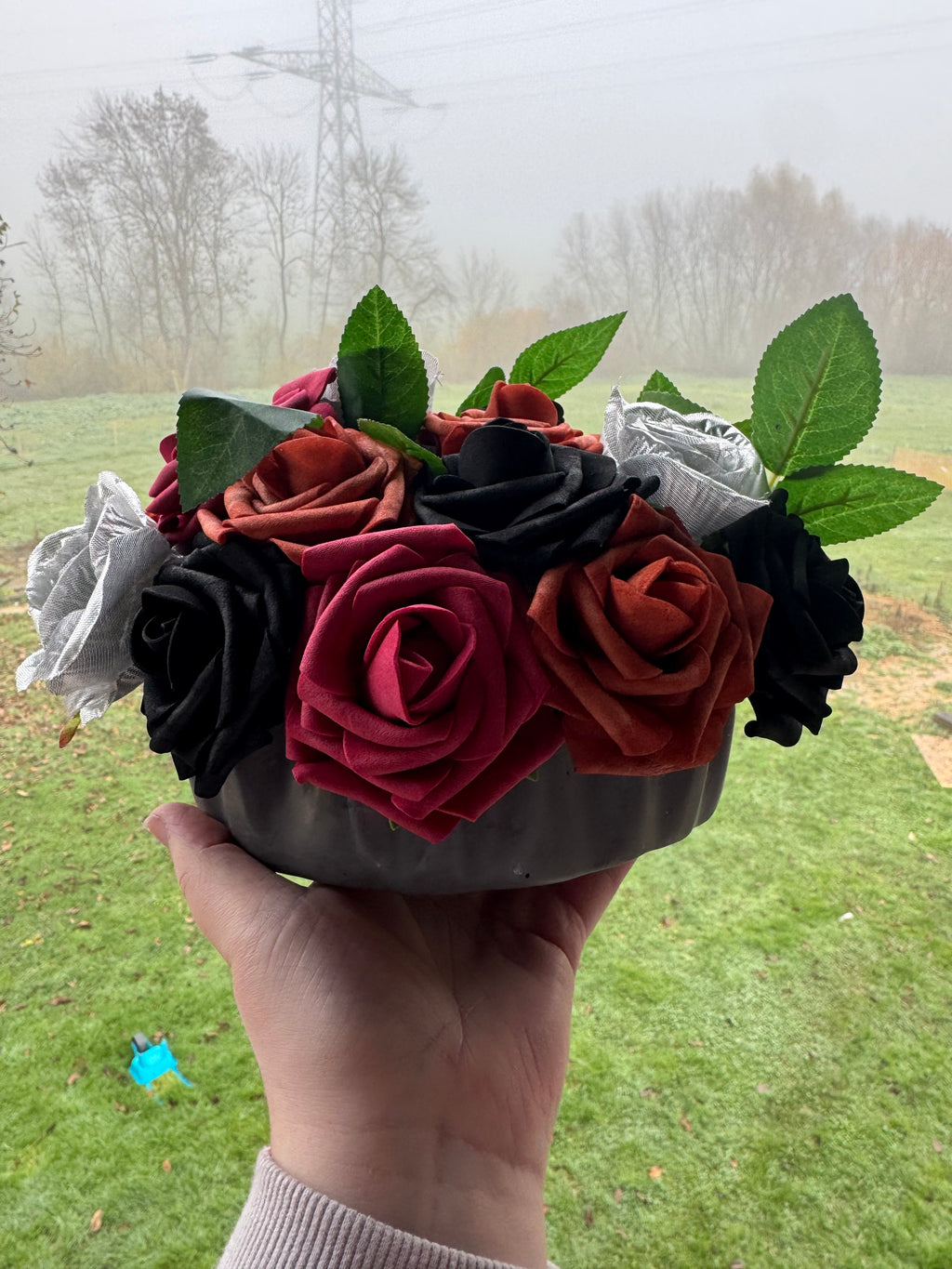 Gerbe jesmonite et fleurs artificielles